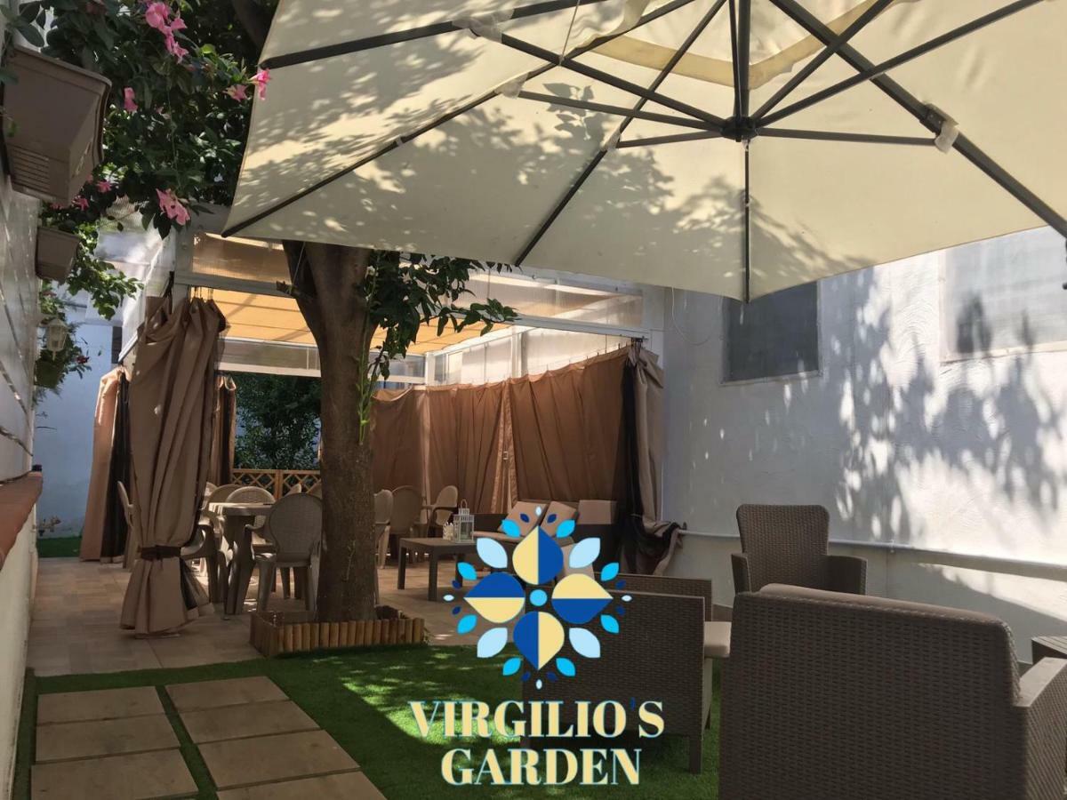 Virgilio'S Garden Bed & Breakfast Castellammare di Stabia Exterior foto