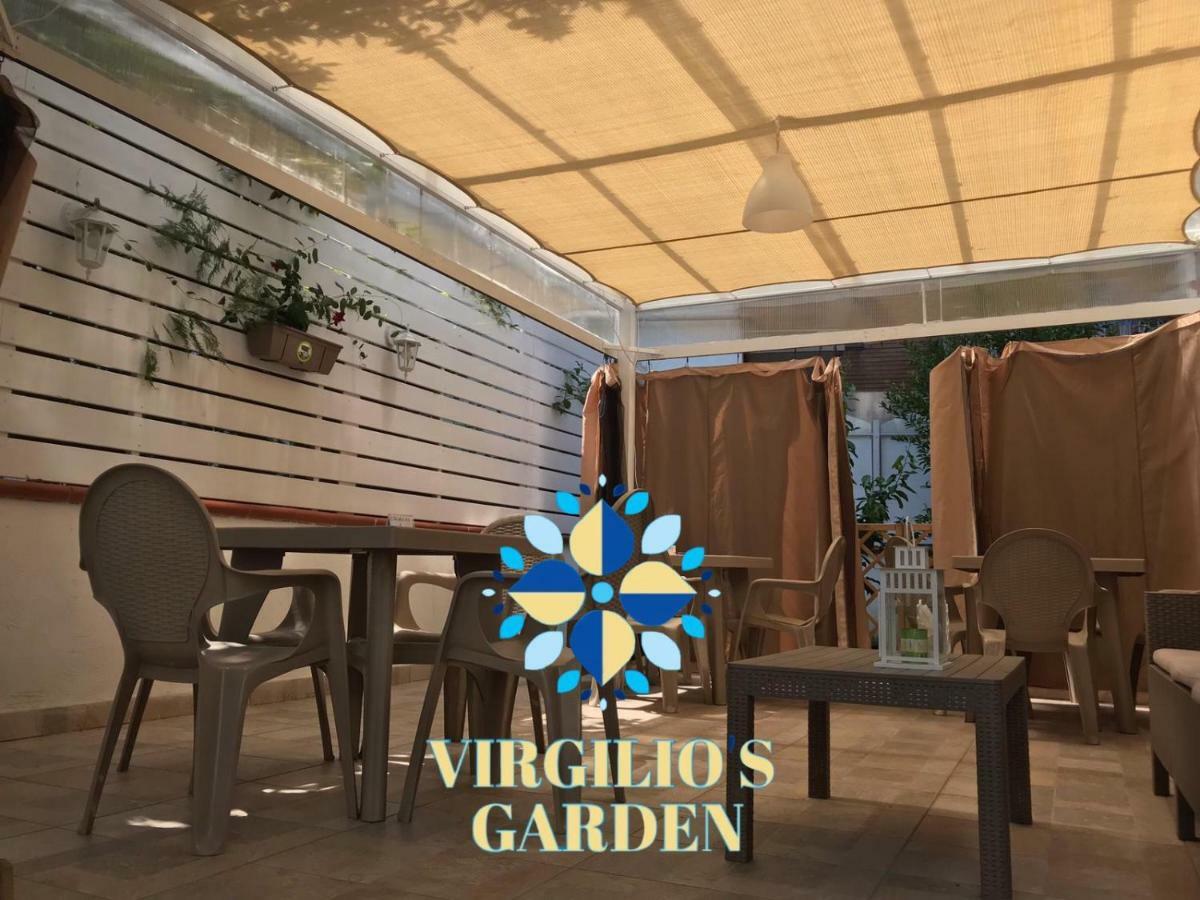Virgilio'S Garden Bed & Breakfast Castellammare di Stabia Exterior foto